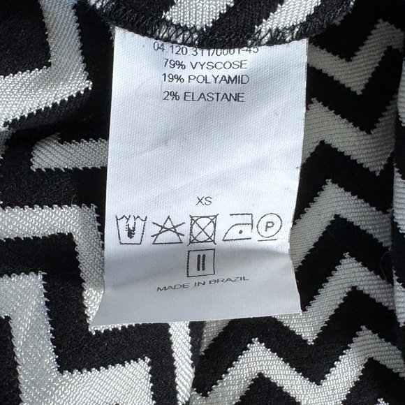 GiG Black/White Gradient Zig Zag Fit Flare Dress Sz XS - Picture 4 of 4